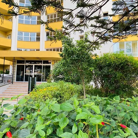 Terrazas Del Sol Apartment